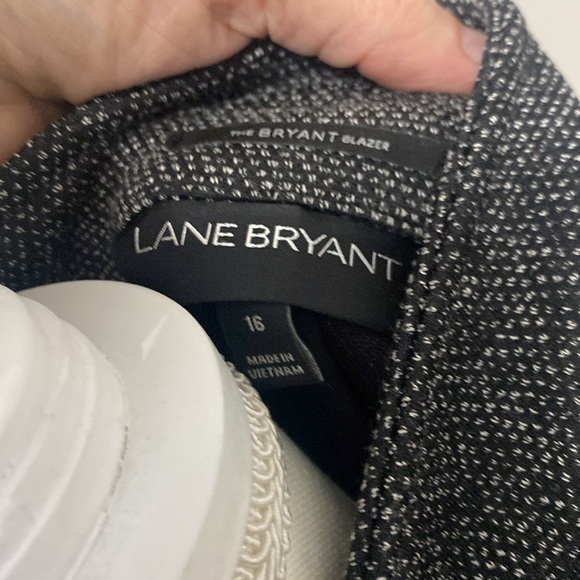 🪷 Lane Bryant Jacket 🪷 - Picture 4 of 7